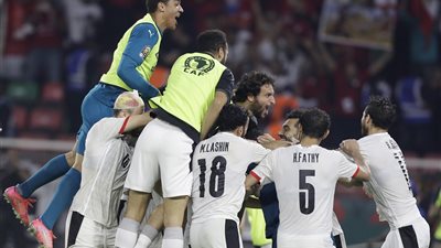 قبل نهائي كأس الأمم الإفريقية 2021.. كيف كان تشكيل آخر مواجهة بين مصر والسنغال