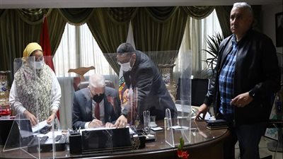  محافظ جنوب سيناء يصدق على 135 حالة تصالح في مخالفات البناء 