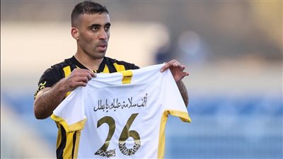 عبد الرزاق حمد الله يدعم أحمد حجازي في مباراة الاتحاد وأبها
