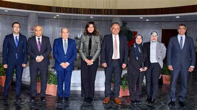 وزيرة الهجرة تستقبل وزير الإنتاج الحربي لاستعراض جلسات النسخة السادسة من مؤتمرات مصر تستطيع