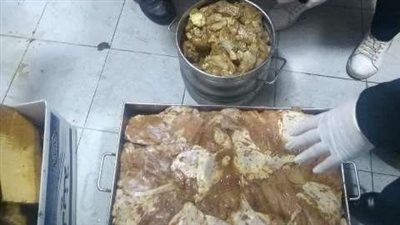 غلق وتشميع 23 منشأه مشبوهة بالشرقية.. وإعدام 2.5 طن أغذية فاسدة |صور
