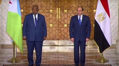 السيسي لنظيره الجيبوتي: سنعمل على تسيير خط طيران مباشر بين البلدين