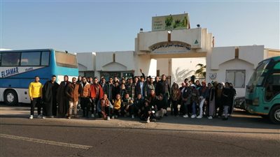 جامعة الزقازيق تنظم رحلة طلابية إلى مدينة الغردقة للتوعية الثقافية والسياحية بمكانة مصر التاريخية