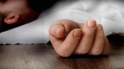 بطريقة بشعة.. أم تنهى حياة طفلها وتُصيب ابنتها الأخرى بالعديد من الجروح بجسدها | بث مباشر