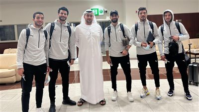 وصول لاعبي الأهلي الدوليين إلى أبو ظبي استعدادًا لمواجهة بالميراس