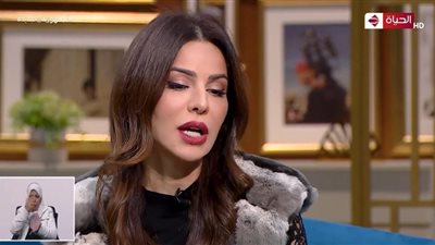 فريال يوسف: مش أم وبحب أعيشه في التمثيل.. وفركشت فرحي قبل 3 شهور 