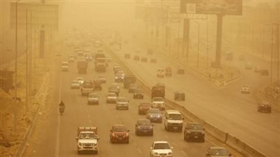 رياح مثيرة للأتربة وتدهور الرؤية.. الأرصاد تحذر من حالة الطقس غدا