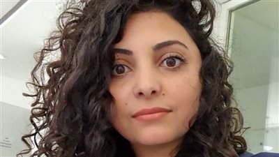 بسبب انتقاد حرية التعبير في أوروبا.. دويتشه فيله تفصل صحفية فلسطينية 