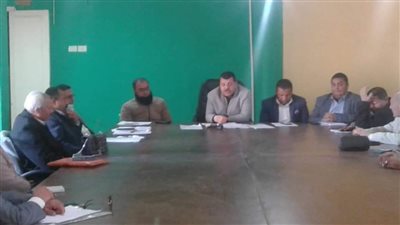 محافظ بني سويف يشدد على ضرورة المتابعة الميدانية لمشروعات حياة كريمة