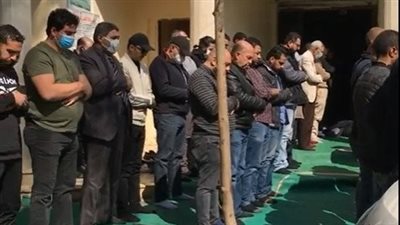 تشييع جثمان الفنان جرير منصور من مسجد السلام بالجيزة | بث مباشر