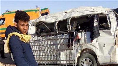 إصابة 6 أشخاص إثر تصادم ميكروباص بسيارة إطفاء في قنا | أسماء