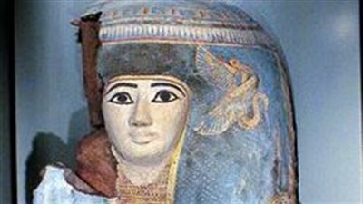 متحف أمستردام يعرض جزءًا علويا من غطاء تابوت يعود إلى الأسرة 22 