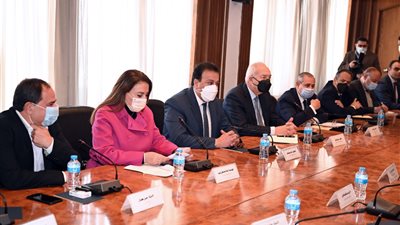 خالد عبد الغفار: منتدى سان بطرسبرج الاقتصادي فرصة لتعزيز التعاون المشترك بين مصر وروسيا 