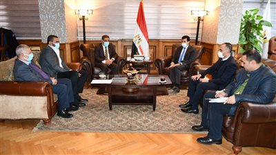 وزير الرياضة يتابع ترتيبات استضافة مصر لكأس العالم للأندية لكرة السلة