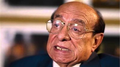 بحضور وزيرة الثقافة ونقيب الممثلين.. بدء عزاء جلال الشرقاوي بمسجد الحامدية الشاذلية | بث مباشر