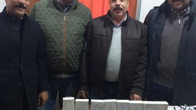 جمارك السلوم تضبط محاولة تهريب 20 هاتف آيفون بقيمة 358 ألف جنيه