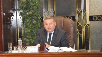 وزير قطاع الأعمال: التوكتوك الكهربائي سيكون أرخص من العادي 