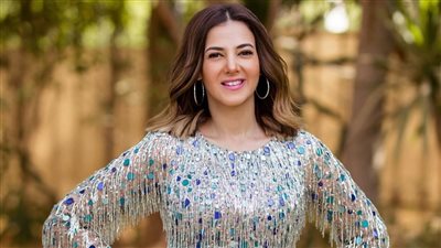 دنيا سمير غانم ترد على المخرج أحمد الجندي بعد حديثه عن غيابها من الكبير أوي 6