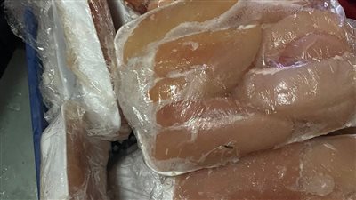ضبط 238 كيلو لحوم ودواجن غير صالحة للاستهلاك الآدمي.. وتحرير محاضر لأصحابها بالغربية | صور