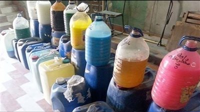 منظفات مغشوشة.. ضبط صاحب مصنع دون ترخيص في القاهرة