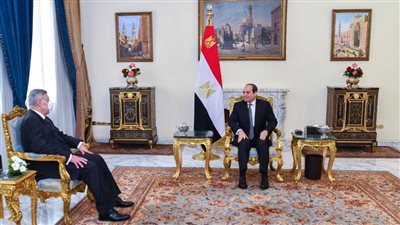 السيسي لرئيس المحكمة الدستورية الجديد: أتمنى لك التوفيق وتحمل المسئولية لنصرة العدالة