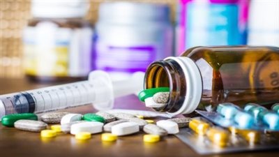 مجلس الوزراء يعلق على شائعات تداول أدوية مغشوشة بالصيدليات | بث مباشر