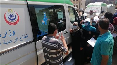 الصحة تطلق 7 قوافل طبية ضمن مبادرة حياة كريمة للكشف والعلاج بالمجان