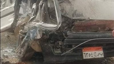 إصابة 17 عاملًا في حادث تصادم سيارتي ميكروباص بطريق السويس – العين السخنة