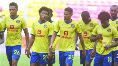 بعثة بترو أتلتيكو تصل إلى القاهرة استعدادًا لمواجهة الزمالك