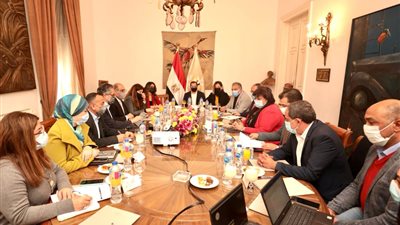 وزيرا السياحة والثقافة يتفقان على تنظيم عدد من الفعاليات الفنية بالمناطق السياحية | صور 