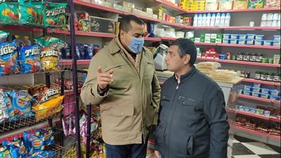 التحفظ علي 215 كيلوجرامًا مواد غذائية مجهولة المصدر في كفر الشيخ 