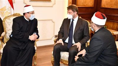 وزير الأوقاف يستقبل رئيس برلمان البحر الأبيض المتوسط