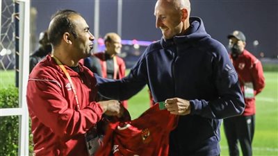 مرتجي وعبد الحفيظ يوجهان الشكر لمسؤولي ملعب تدريبات الأهلي في أبو ظبي