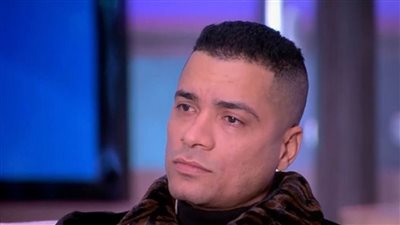 حسن شاكوش باكيا: أمي عندها سرطان وزعلانة عليا