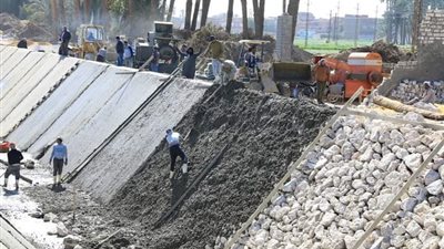 محافظ سوهاج: استمرار العمل في مشروعات البنية التحتية ضمن مبادرة حياة كريمة بقرى المحافظة