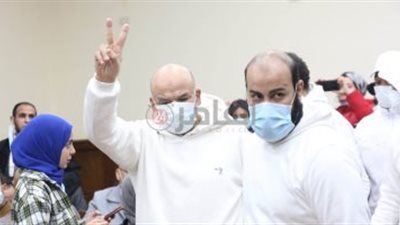 بسبب لون السيارة.. محامي المتهم الثامن بـ الآثار الكبرى يدفع ببطلان التحريات وإجراءات الضبط والتفتيش