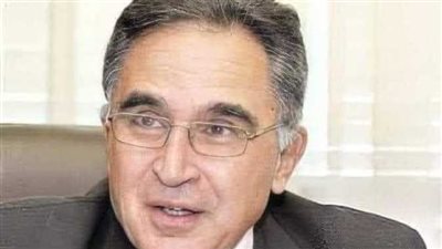 بعد وفاته.. 10 معلومات عن الدكتور شريف عمر البرلماني السابق وأستاذ الأورام