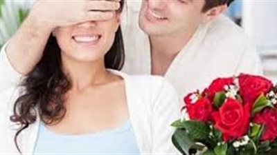 عيد الحب 2022.. استشاري صحة نفسية يكشف طرق التعبير عن الحب: تهادوا تحابوا 