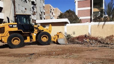 حملة لرفع تراكمات المخلفات لأكثر من 35 طن بمدينة كوم أمبو بأسوان