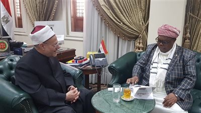 مفتي الجمهورية يستقبل سفير بوروندي لبحث تعزيز التعاون وتدريب المفتين