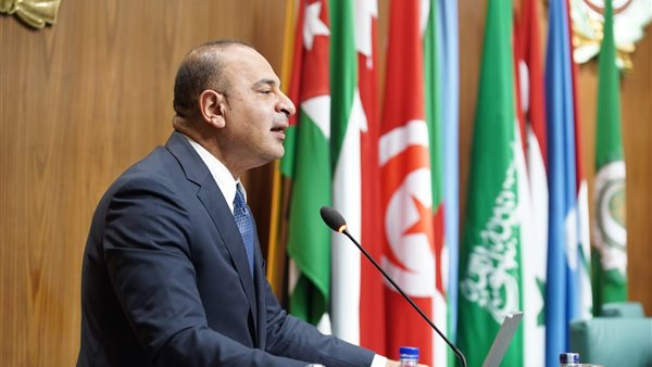 الدكتور أحمد كمالي