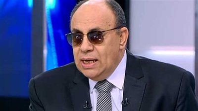 مبروك عطية لـ هادي الباجوري: لو ماعندكش مانع مراتك تتباس.. ربنا عنده| فيديو