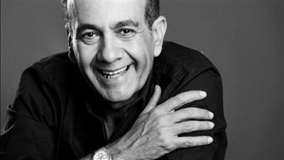 مررت بأزمة منتصف العمر وهذه نصيحتي لأصالة.. أبرز تصريحات أسامة منير في كلام الناس