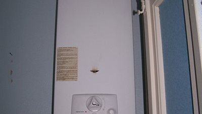  الشركة القابضة: نضيف مادة لها رائحة على الغاز الطبيعي لـ التعرف عليه حين حدوث تسرب 