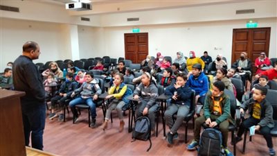 سينما وورش فنية متنوعة بثقافة البحيرة