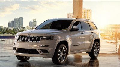  لعشاق الأمريكي.. تعرف على سعر جيب جراند شيروكي 4×4 في مصر 