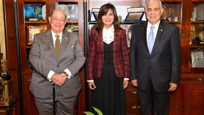 الهجرة: مصر تستطيع يستهدف تعظيم التصنيع المحلي وتوفير فرص العمل 