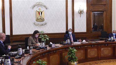 رئيس الوزراء يشهد توقيع مذكرة تفاهم بشأن مشروع إنتاج الأمونيا الخضراء