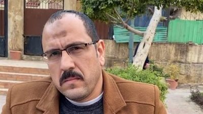 مواطن بالبحيرة يستغيث: طليق مراتي بيهددني بصور إباحية وأهله قالولي إنه مُختل | بث مباشر