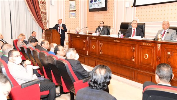 اجتماع الري في مجلس